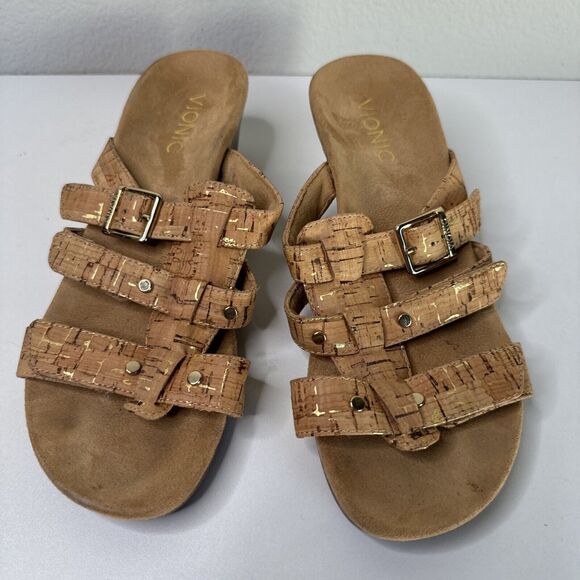 Vionic Women's Beige 2" Pump Round Toe Buckle Strap Wedge Sandals Size 6 - Picture 2 of 5